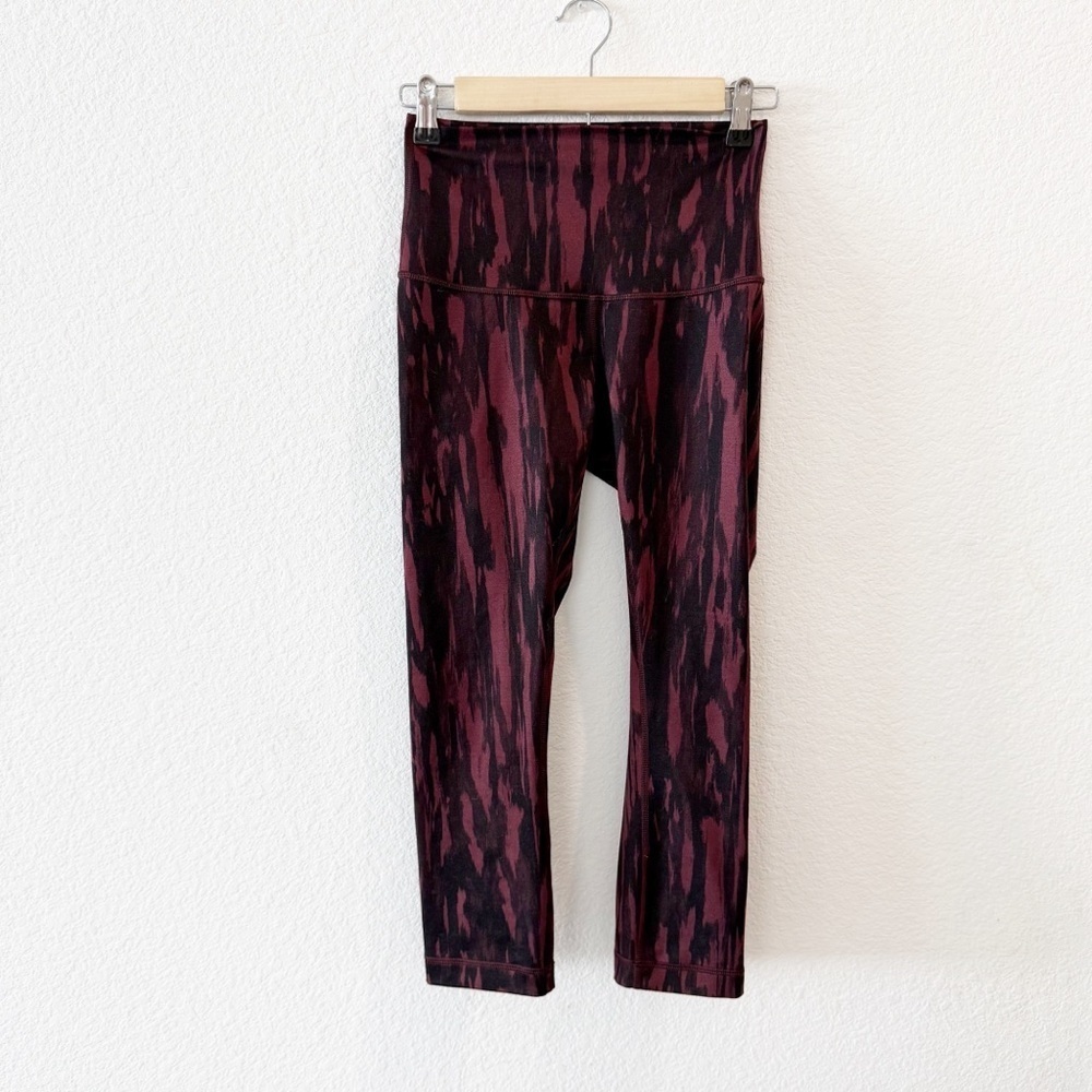 Lululemon- Wunder Under High Rise Crop * Full-On Luon